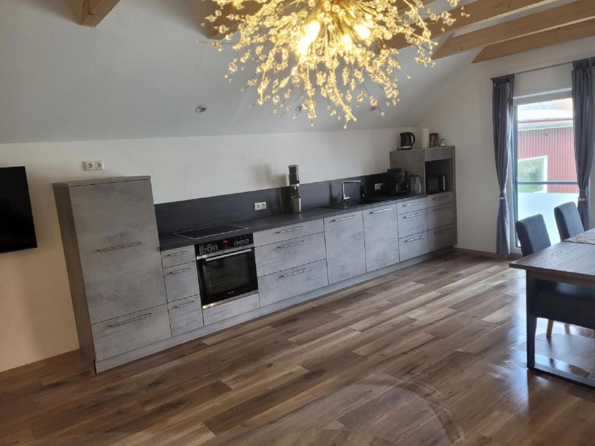 Ferienwohnung Schertel - Dorsbrunn プラインフェルト エクステリア 写真